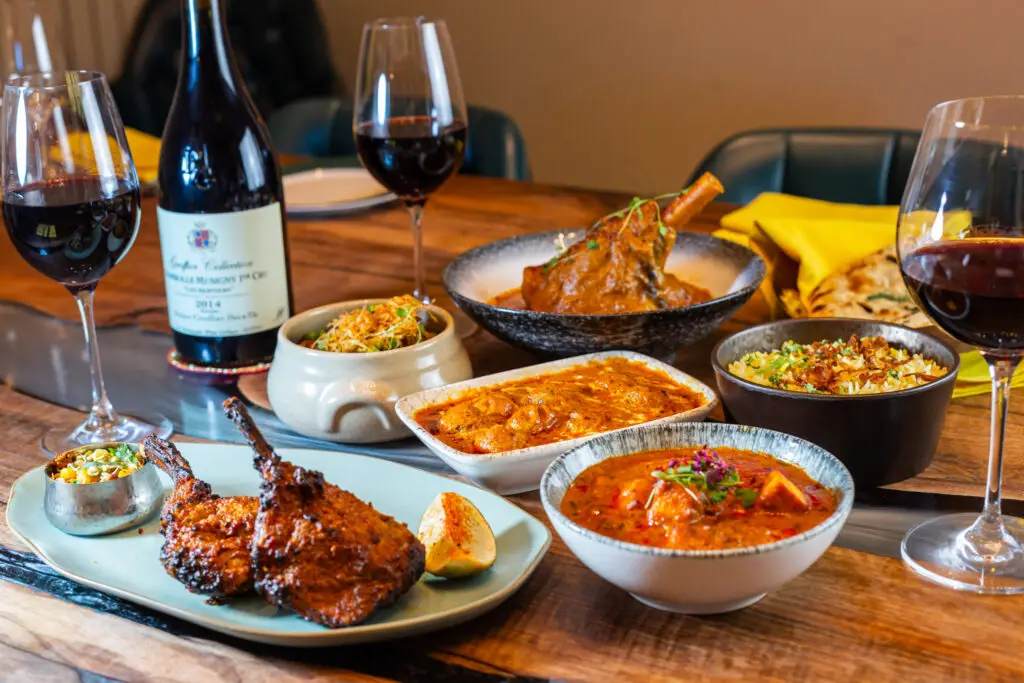 Lunch service in the dining room at Chatora City, City of London